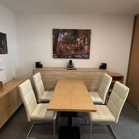 Velvet * Dunajská Streda